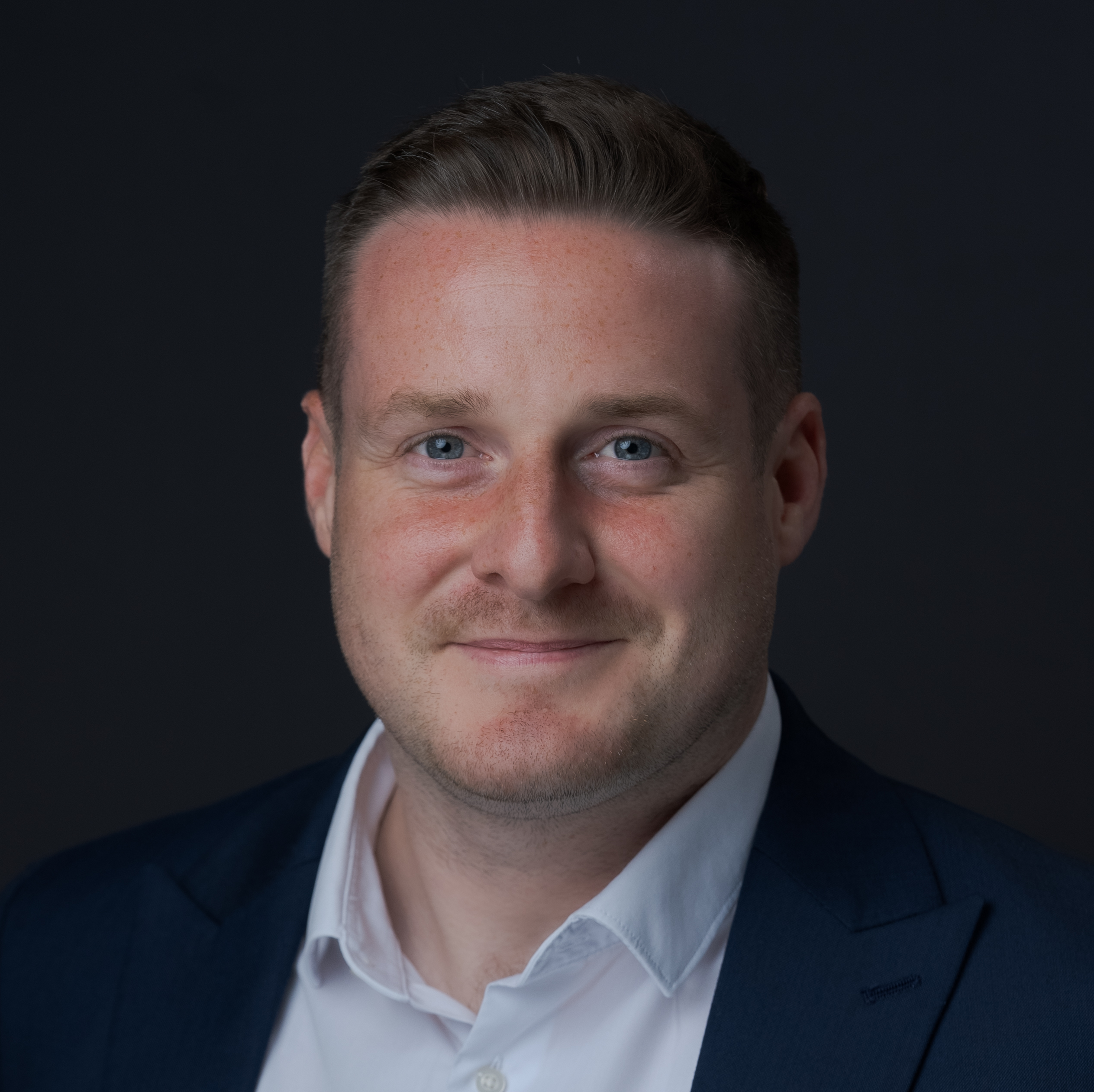 Phil May  profile image